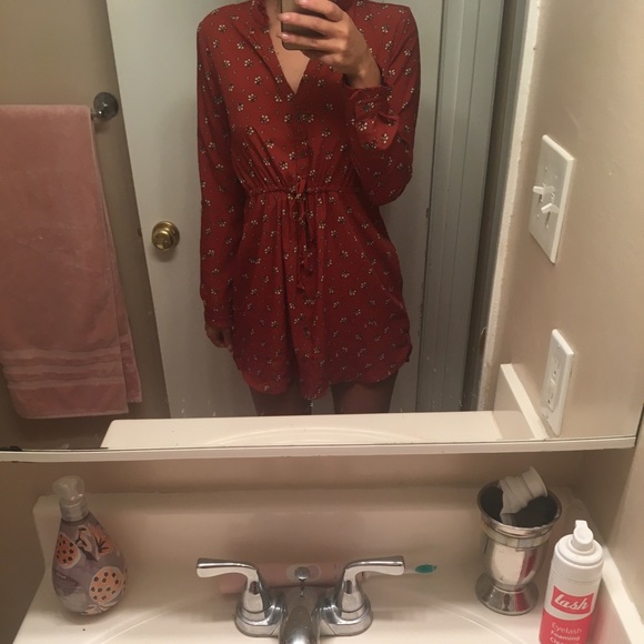 Dress - Picture 4 of 4